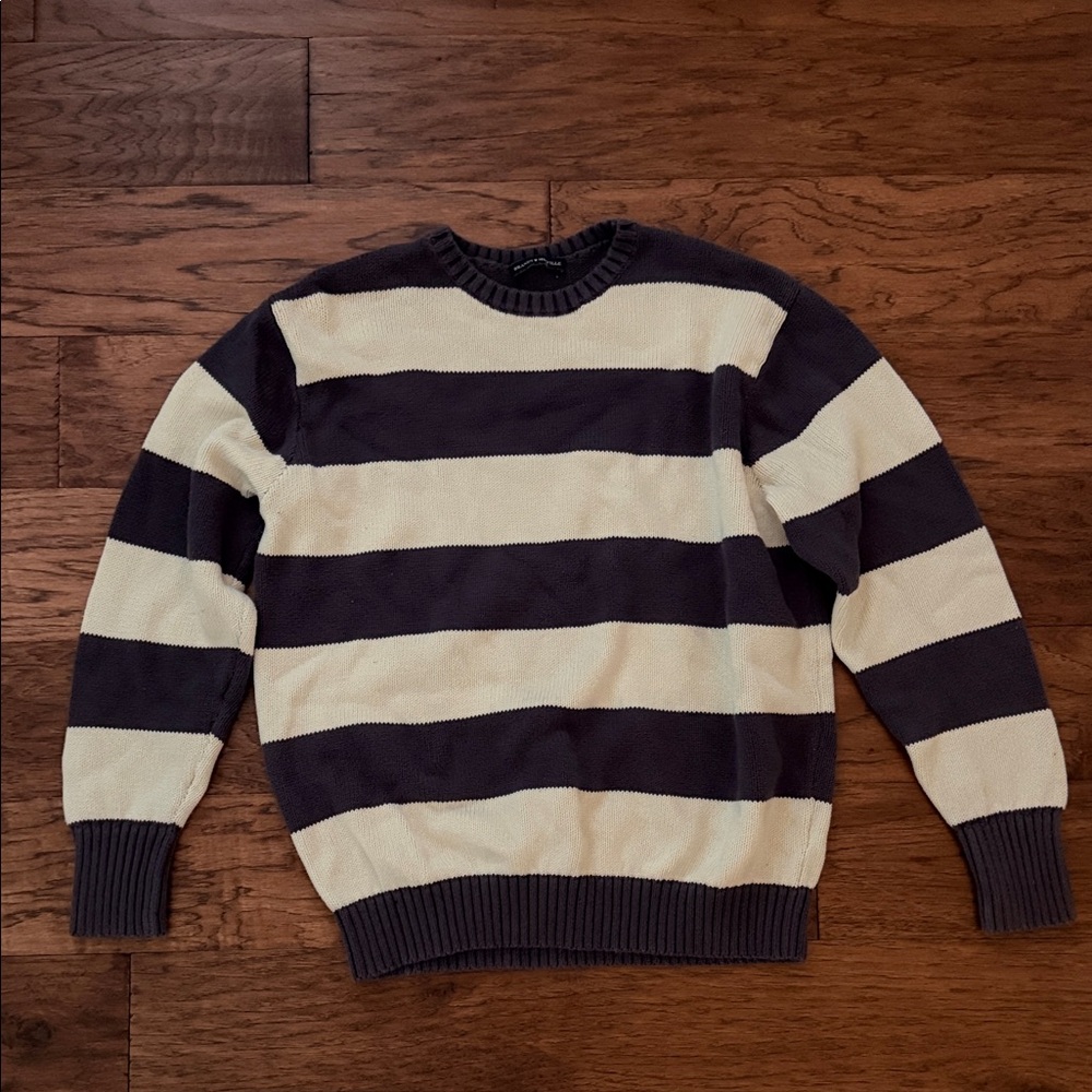 Brandy Melville stripped sweater